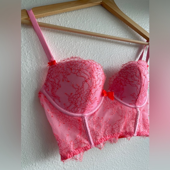 Victoria's Secret Pink and Red Lace Bra - Picture 7 of 8